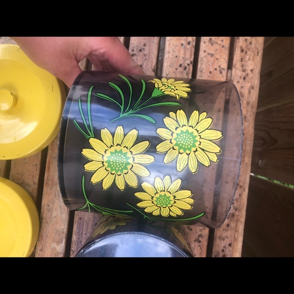 Vintage made in Japan nesting storage containers. - Picture 11 of 12